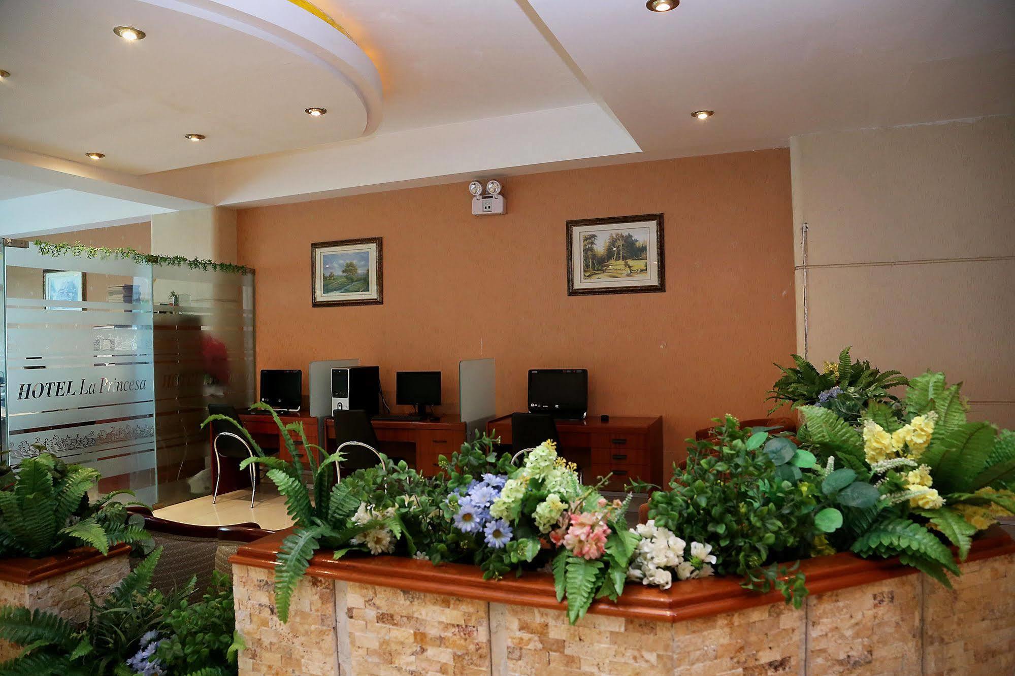 Princesa Hotel 4*